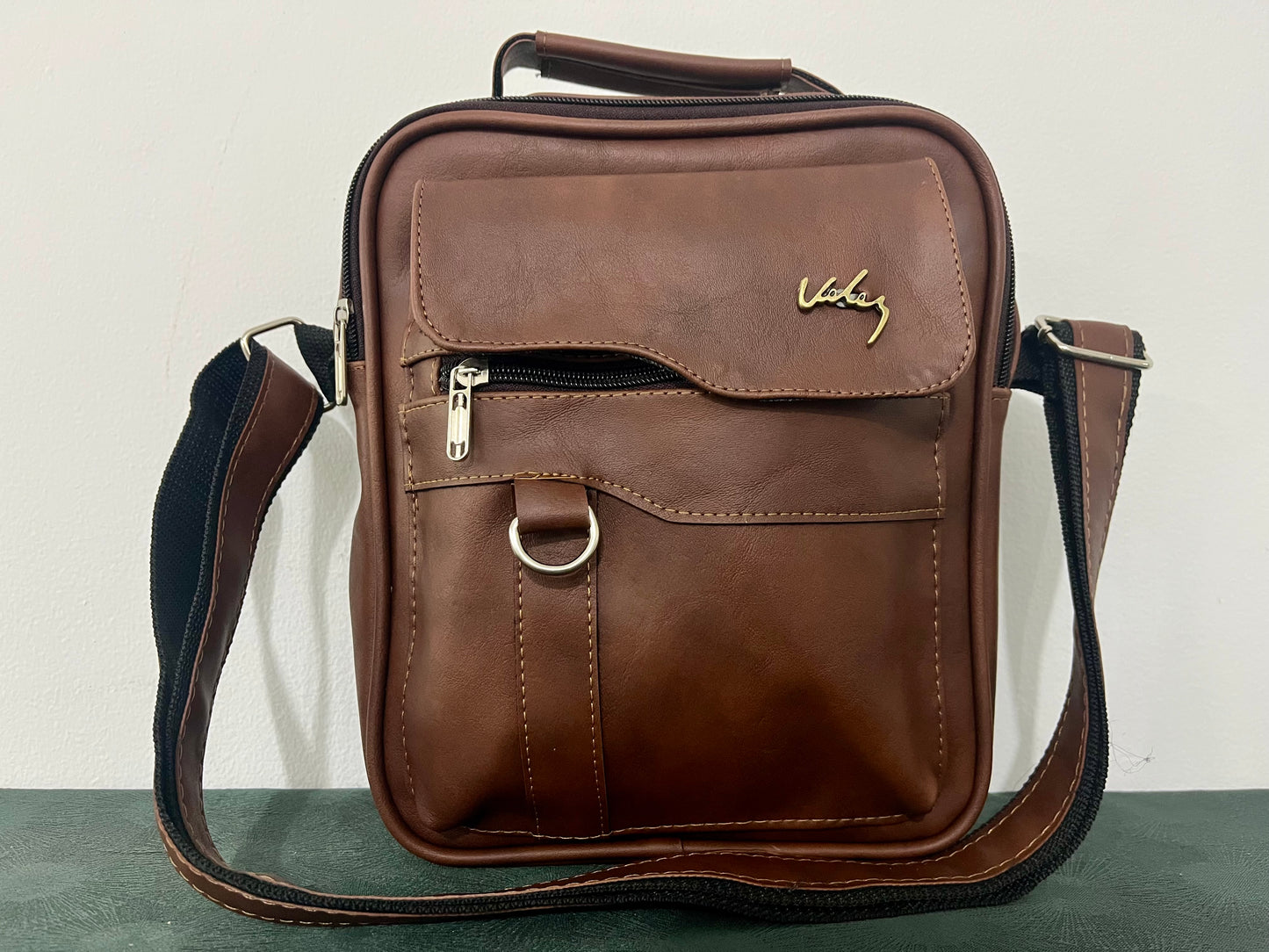 Carriel Dacota 26 cm Velez Nuevo Hombre